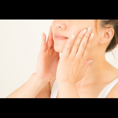 ディオーネ浜松有玉店のフェイシャルエステ お顔脱毛とスペシャルケアでさらに美肌になりたい方はdione浜松有玉店をお選びください 浜松の脱毛 サロン Dione 浜松有玉店は痛みの少ない施術をいたします