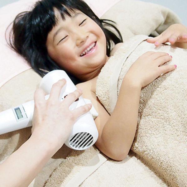 痛くないから安心☆Dione浜松有玉店では小学生のお子様の子供脱毛が人気です✨